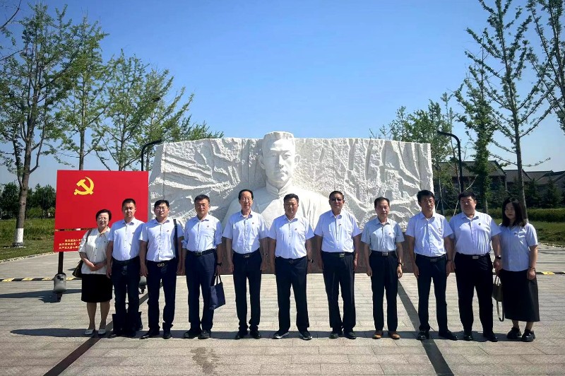 1717058923713682.jpg 王尽美01.jpg